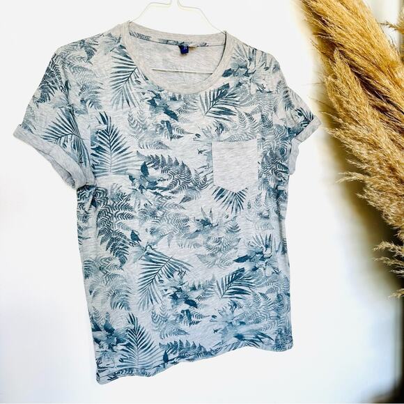 MENS H&M DIVIDED Grey Blue Tropical Floral Pocket Short Sleeve Tee Shirt Top M - Picture 4 of 9